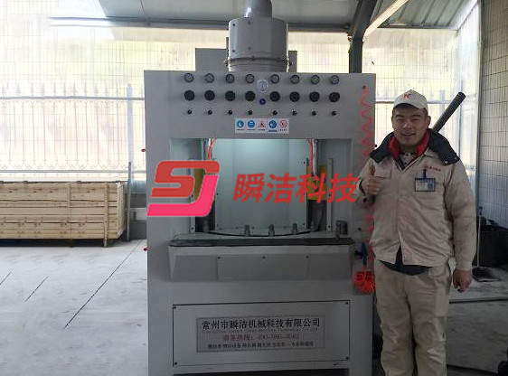 南方軸承--數控連續(xù)轉盤式噴砂設備